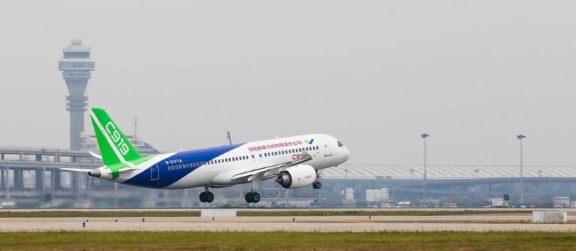 Poletanje COMAC-a C919; Foto: COMAC