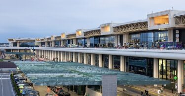 Milan Malpensa-Silvijo Berluskoni