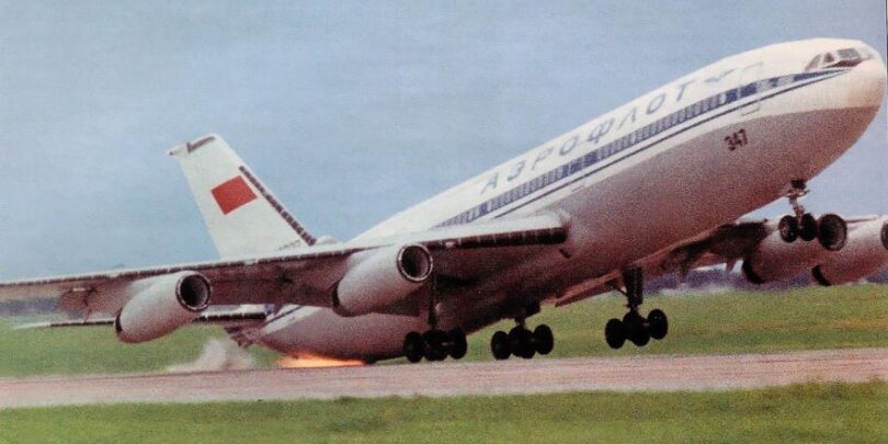 il-86-tailstrike