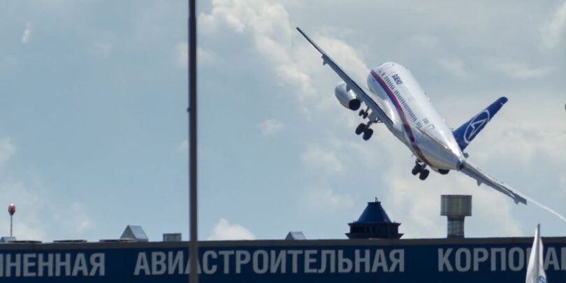 SSJ100