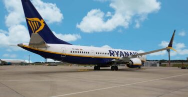 Ryanair-Boeing-737-MAX