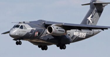 kc-390